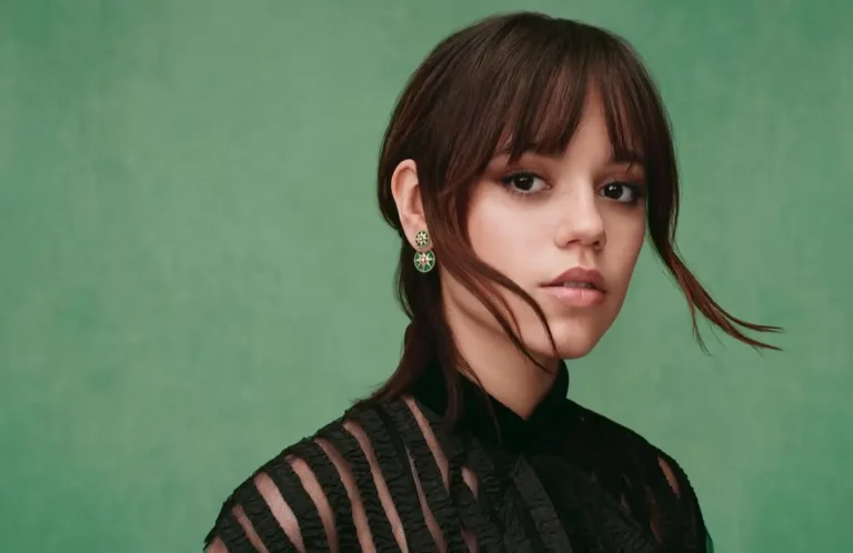 Jenna Ortega Height in Feet – Everything You Need to Know About Her Height, Career, and More